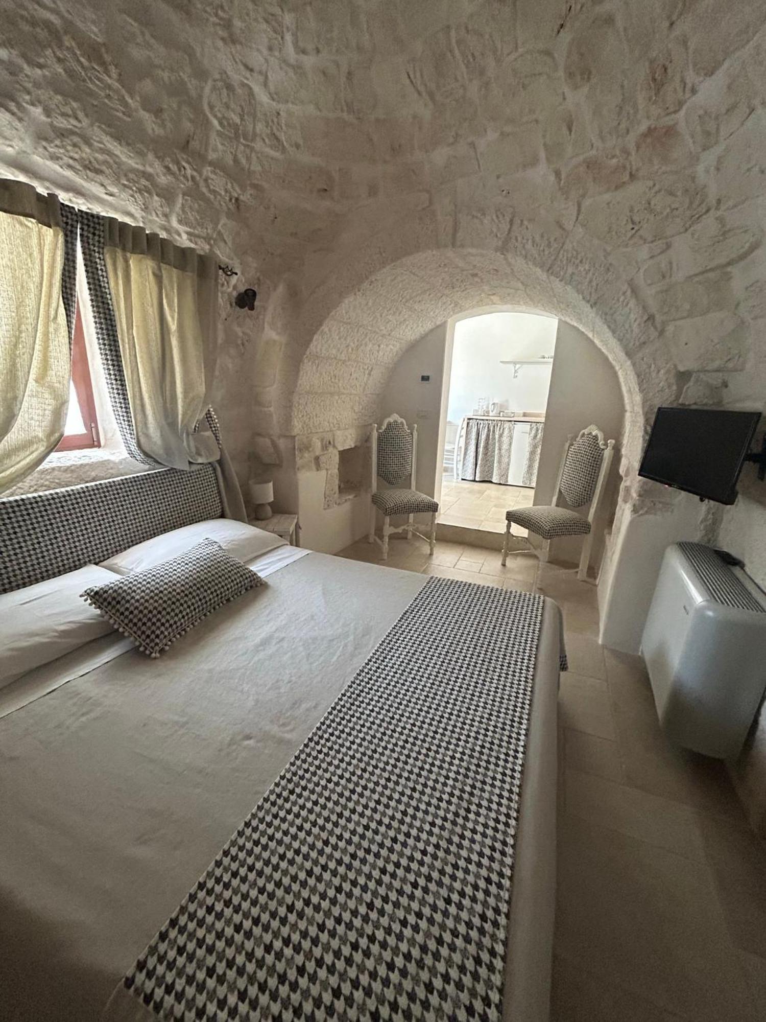 Bed and Breakfast Agli Antichi Trulli Alberobello Exterior foto